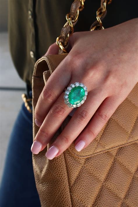 How To Wear Emerald Ring With Diamonds Raymond Lee Jewelers