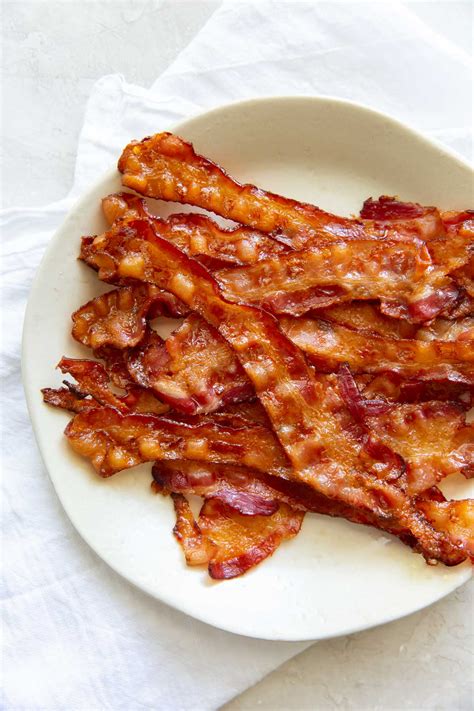 How To Cook Bacon In The Oven Crispy Baked Bacon Kristines Kitchen