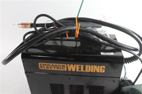 Chicago Electric Flux Core Mig Welding Machine Property Room