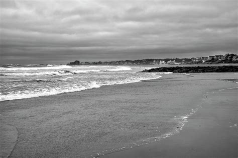 Wallis Sands State Beach Black And White New Hampshire Photograph By Brendan Reals Fine