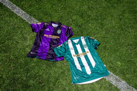 Banfield Away Kit