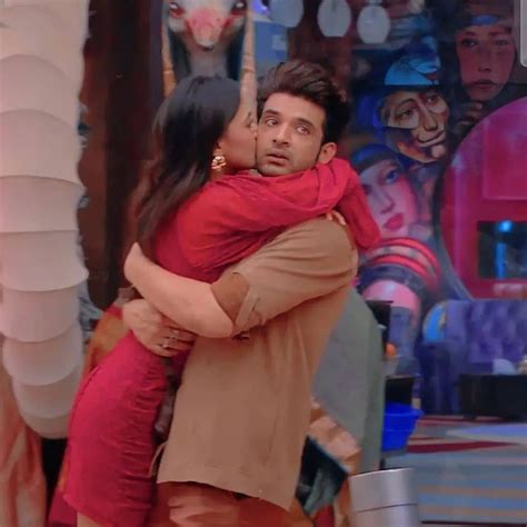 Bigg Boss 15s Lovebirds Karan Kundrra And Tejasswi Prakashs Romantic