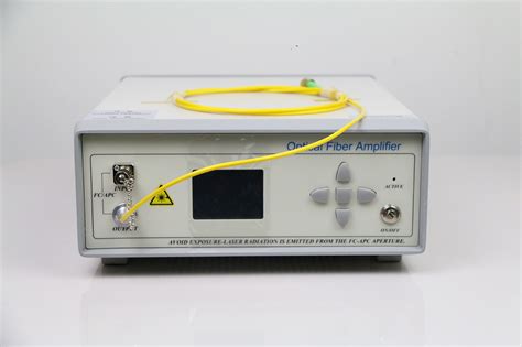 L Band Dbm Mw Sm Erbium Doped Fiber Amplifier Benchtop Nakuoptics