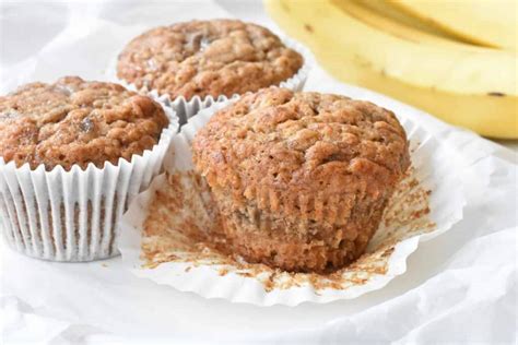 Easy Banana Muffins - Baking Envy 