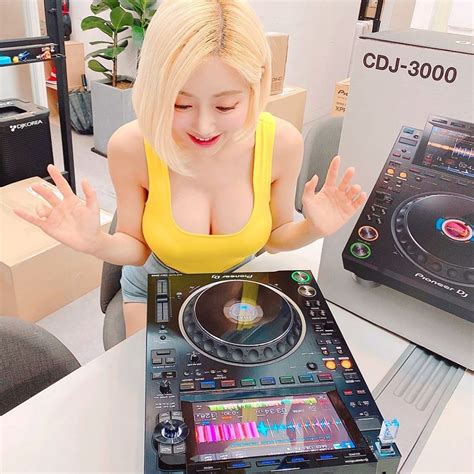 Dj Soda Official 🇰🇷 Deejaysoda 韩国知名dj网红美女 爱看ins