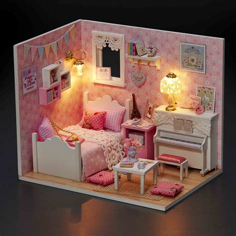 DIY Miniature Pink Wisdom House Bedroom Dollhouse – Lil' Haven