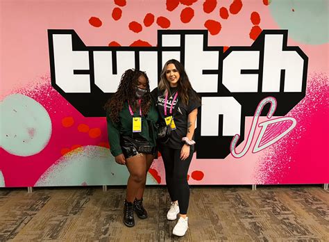 Nergigante 🇪🇺 on Twitter: "@bex_bomb @GeekyCassie Have a amazing