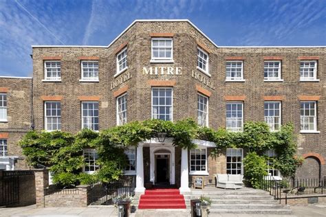 The Mitre Hampton Court Has Been Beautifully Restored By A New Hotel