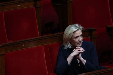 Motion De Censure Pourquoi Marine Le Pen Sortirait Perdante