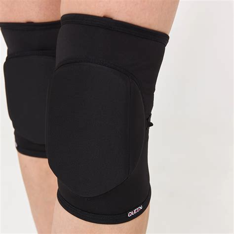 Classic Knee Pads Sleek Black Queen Wear