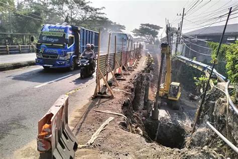 Pengerjaan Capai Persen Pelebaran Jembatan Purwodadi Dikebut