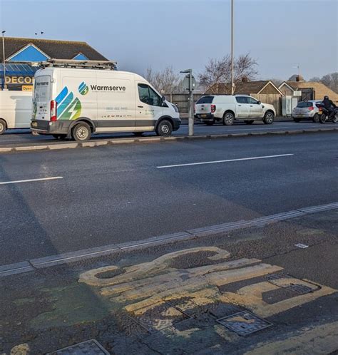 Warmserve van, Malpas Road, Newport © Jaggery cc-by-sa/2.0 :: Geograph ...
