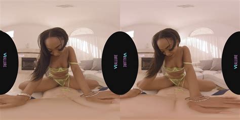 VRALLURE Shows Off Her Sexy Outfits Just For You Sex