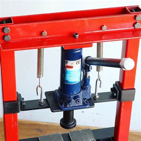 Mistry MakeTool On Instagram Diy Mini 5 Ton Hydraulic Press Using