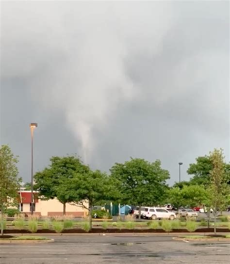 Landspout Tornado Briefly Touched Down Between Two Busy N J Highways