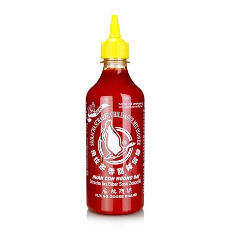 Chili Sauce Sriracha Hot With Ginger Squeeze Bottle Flying Goose