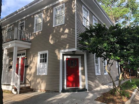 237 E Broad St Savannah Ga 31401 Zillow