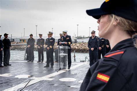 Canarias Sale A Mar Para Iniciar Su Despliegue En La Operaci N