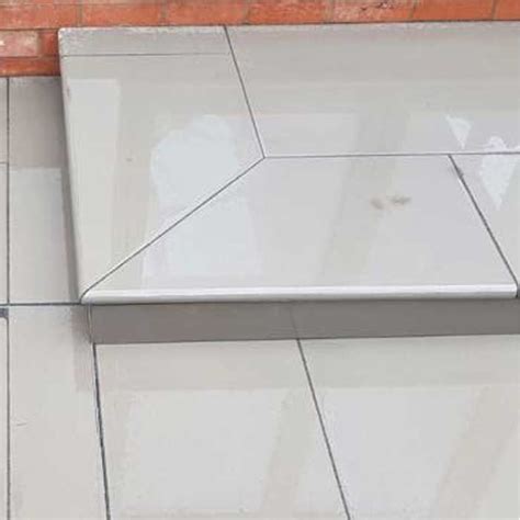 Smooth Kandla Grey Vitrified Porcelain Bullnose Steps Mm