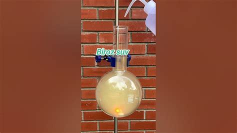 2Na + Cl2 = 2NaCl reaction - YouTube