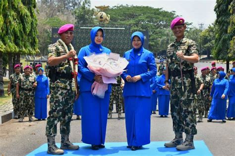 Resimen Bantuan Tempur Marinir Resmi Ganti Komandan Ini Sosoknya