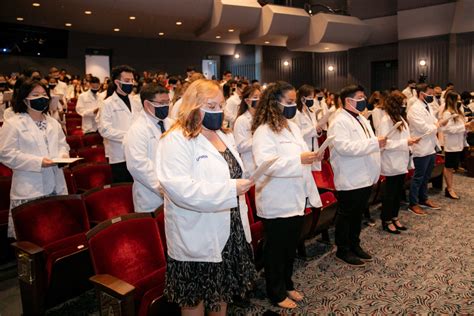 Uci Welcomes Class Of 2026 At White Coat Ceremony Uci School Of