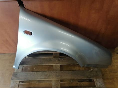 BŁOTNIK VW GOLF 4 IV OCYNK KOLOR LA7W PRAWY 954102 Radcar LA7W P OC za