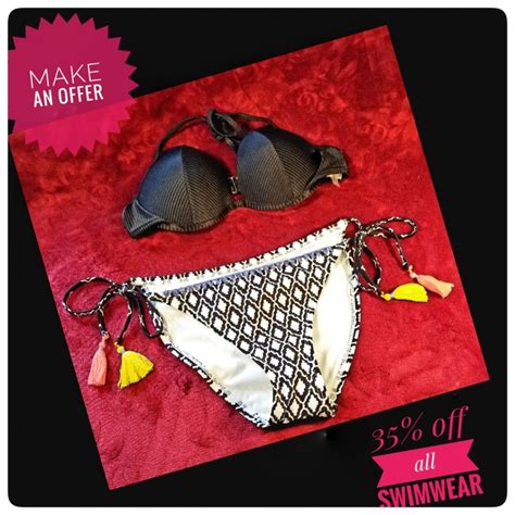 Nwots Bikini Top Tie Bottoms Gem