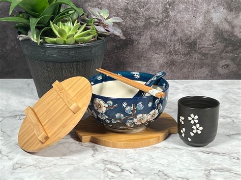 Cherry Blossom Blue Japanese Kamameshi Ceramic Style Rice Noodle Ramen