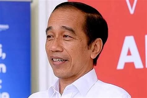 JOKOWI MULAI BERI 7 HADIAH KEPADA PPPK SESUAI MANDAT UU NOMOR 20 TAHUN