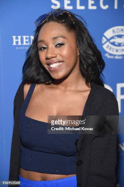 Hot Sexy Taliah Webster Bikini Pics