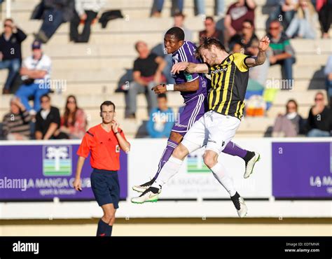 Football vitesse hi-res stock photography and images - Alamy