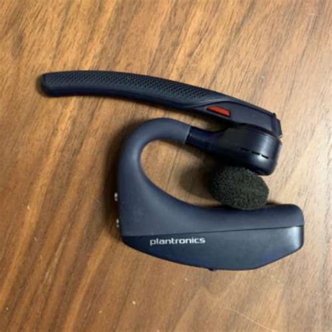 Plantronics V5200 藍芽耳機 ，plantronics V5210 藍芽耳機 二手或全新藍芽免提 手機通訊