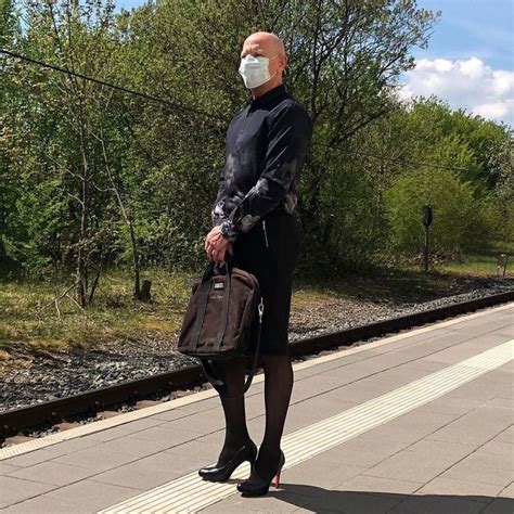 Таким ягодицам позавидуют женщины: американец начал носить юбки и ...
