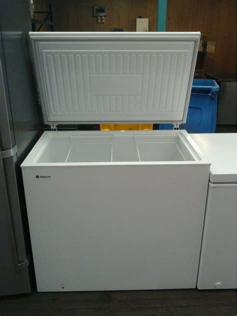 Westinghouse 320ltr Chest Freezer A 320 Litre Chest Freezer With A