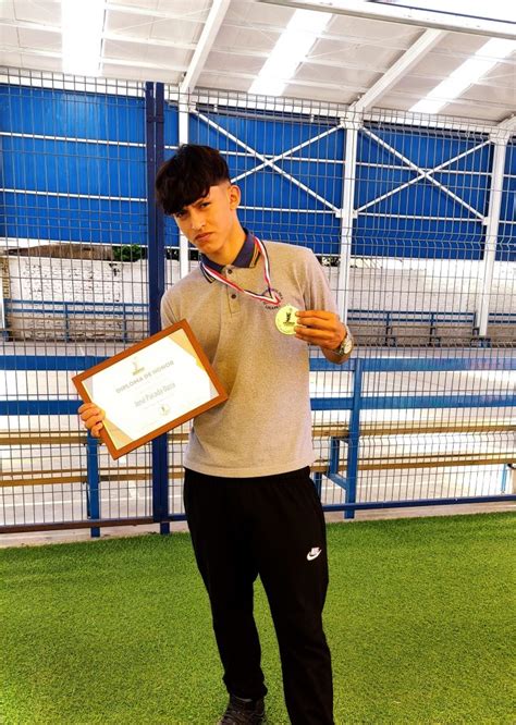 Premio Al Mejor Deportista Del A O Colegio Manuel Bulnes