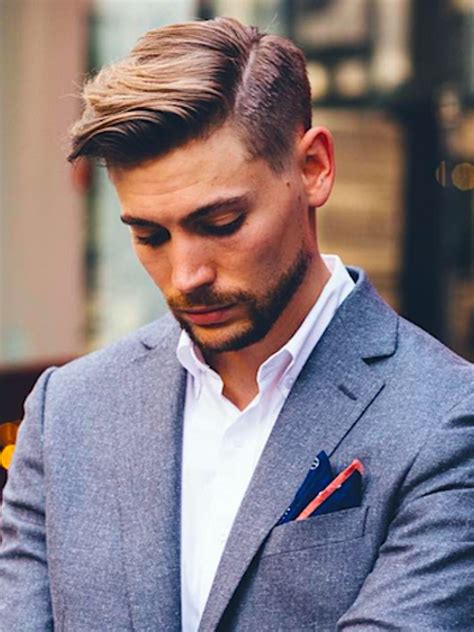 Frische Aktuelle Herren Frisuren Frisur Business Hairstyles Side