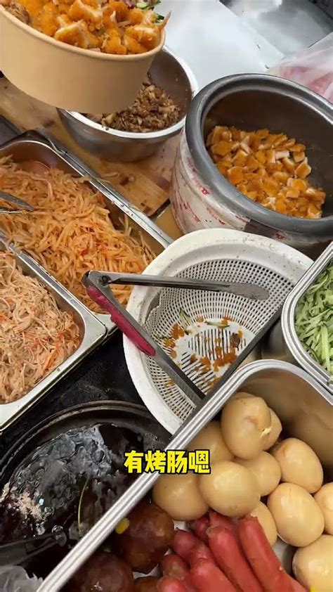 校门口烤肉鸡排饭10元一份还送狮子头！震惊我一整天！！！ 路边摊美味 街边小吃 烤肉拌饭 Chinastreetfood Streetfood Chinafood Shorts