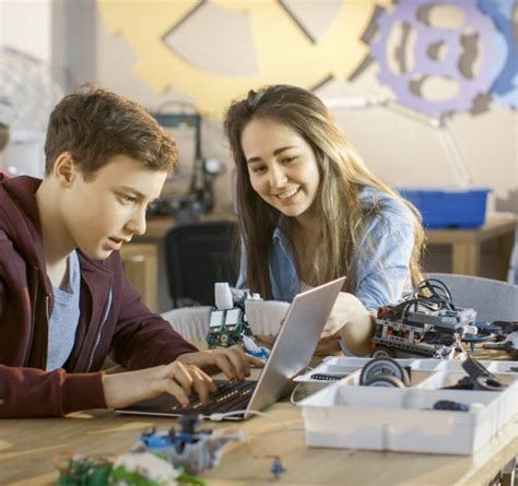 About Ilearn Secondary School Transforming Online Learning