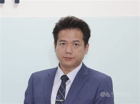 遭指性騷賴香伶前助理 邱臣遠：謹守分際絕無逾矩 政治 中央社 Cna