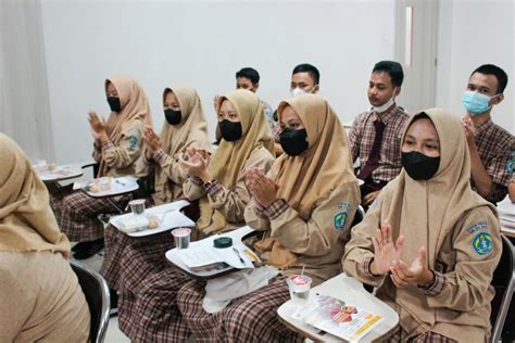 Tbbs Terima Kunjungan Kampus Smk Karya Guna Bhakti 2 Tri Bhakti