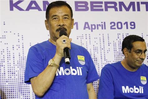 Persib Terkini Umuh Muchtar Nilai Wajar Bobotoh Menghujat Bruno