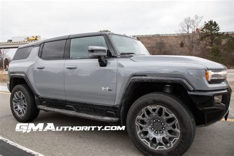 2024 GMC Hummer EV SUV In Meteorite Metallic Live Photos