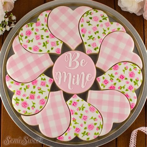 How To Make A Tulip Cookie Platter