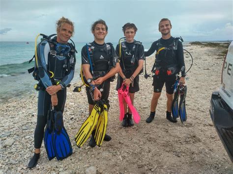 Tropical Divers Bonaire Taucher Net