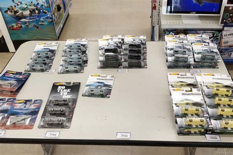 VOLVO P220 AMAZON WAGONのレビュー古き良き半世紀前デザインのエステート GRJ64 Hot Wheels 情報まとめ ホットウィール にわかマニア