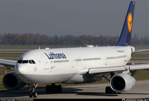 D Aika Lufthansa Airbus A Photo By Dominik G Nther Id