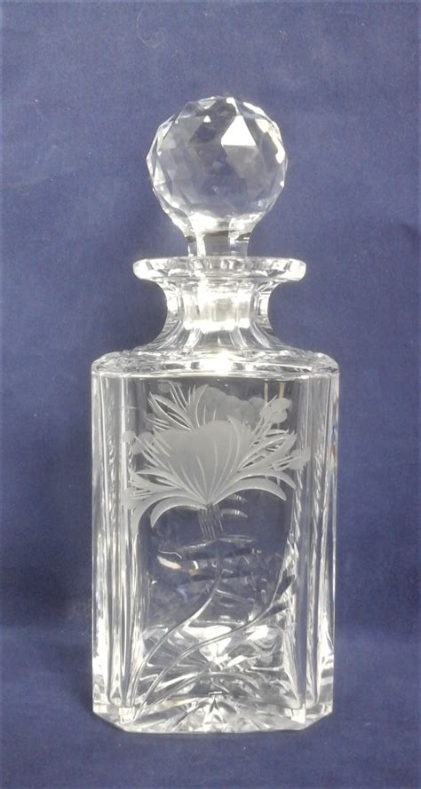 Honeysuckle sq spirit decanter - pre-owned - Discontinued Designs