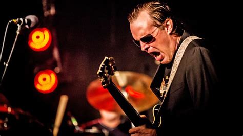 Bbc Radio 2 The Blues Show With Paul Jones Joe Bonamassa Return To