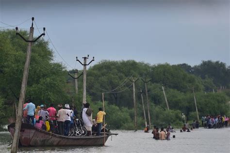 50 Maut Akibat Banjir Tanah Runtuh Di India Utusan Malaysia